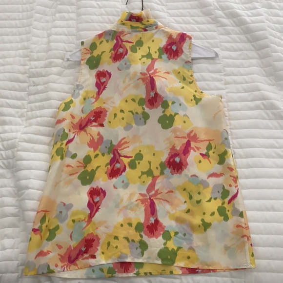 J. Crew Sleeveless Watercolor Ruffle Top 2 GUC - Picture 2 of 6
